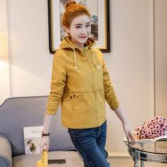 Small jacket short autumn dress 2018 new student body repair Korean version of bf baseball suit with cap casual jacket